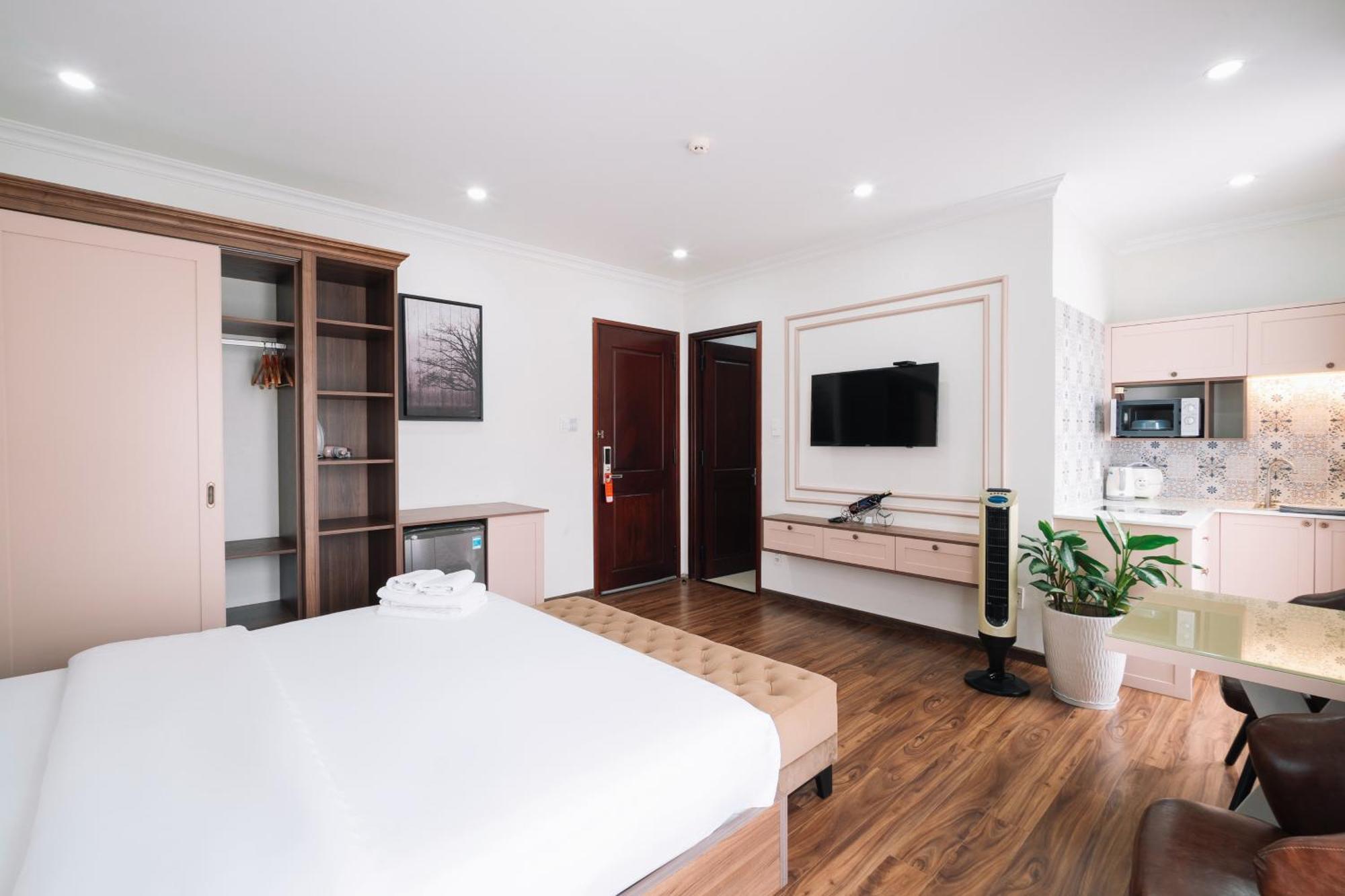 N Queen Apartment Hotel Dalat Bagian luar foto