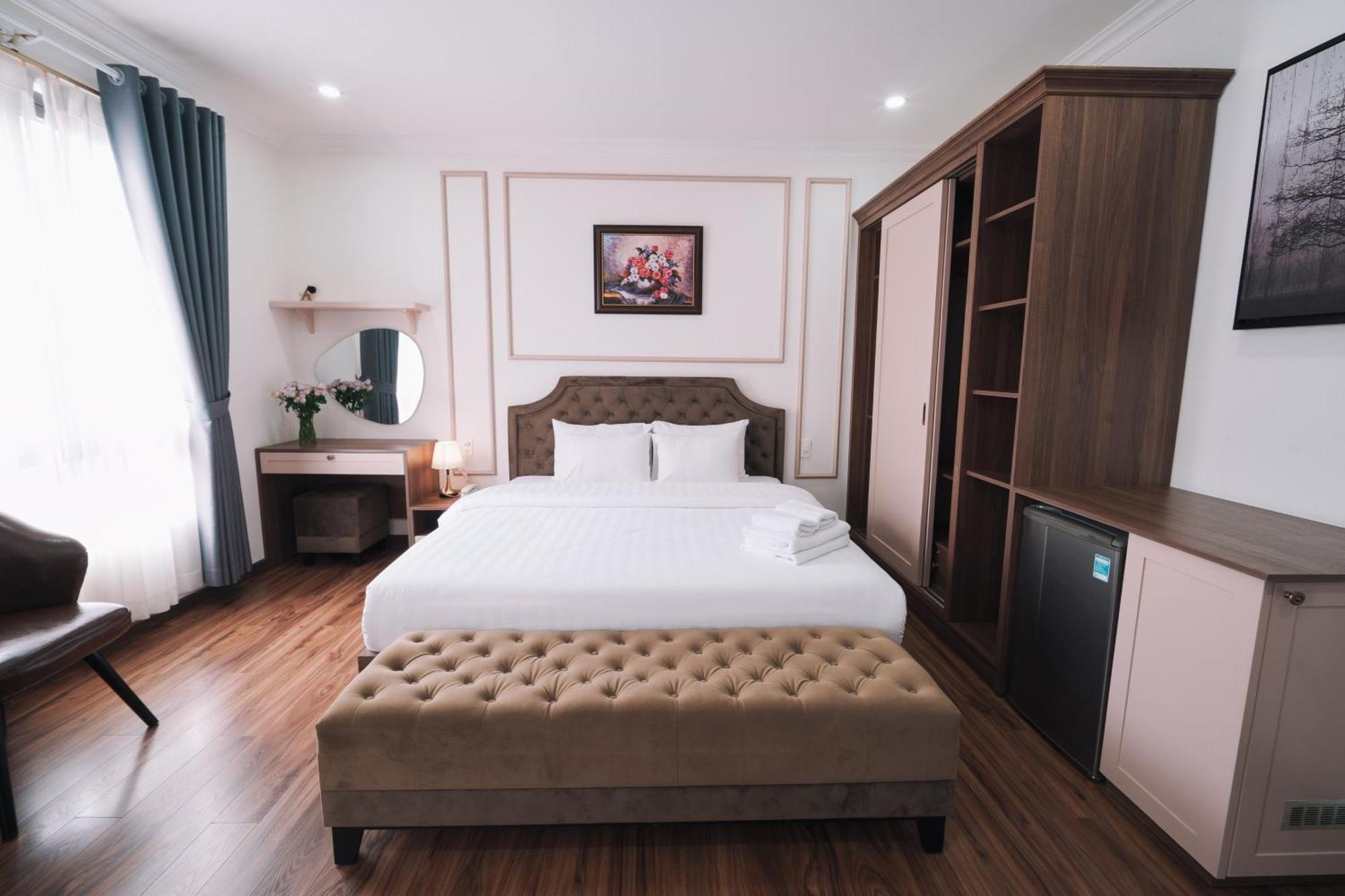 N Queen Apartment Hotel Dalat Bagian luar foto